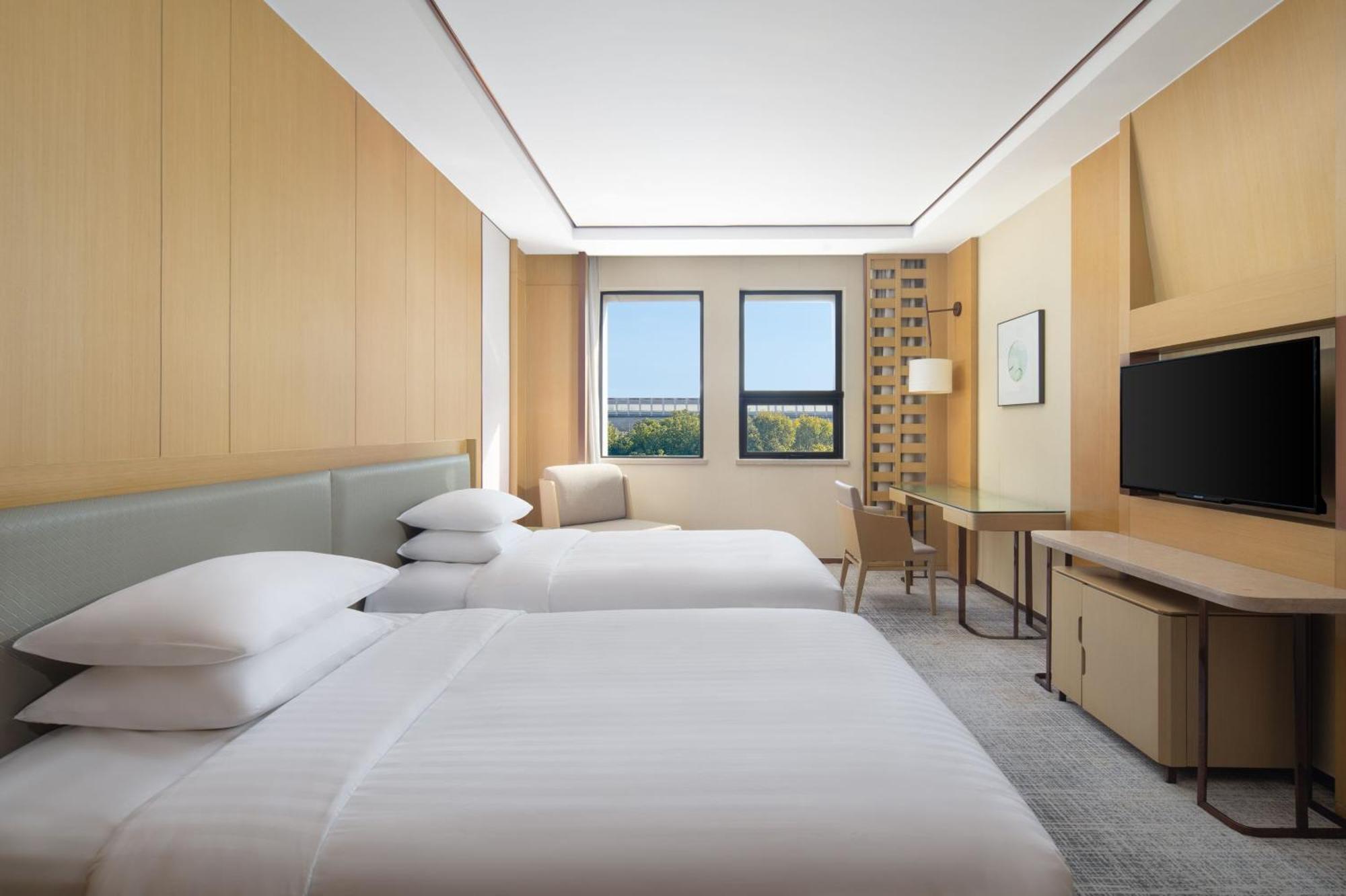 Courtyard By Marriott Shanghai International Tourism And Resorts Zone Exteriör bild