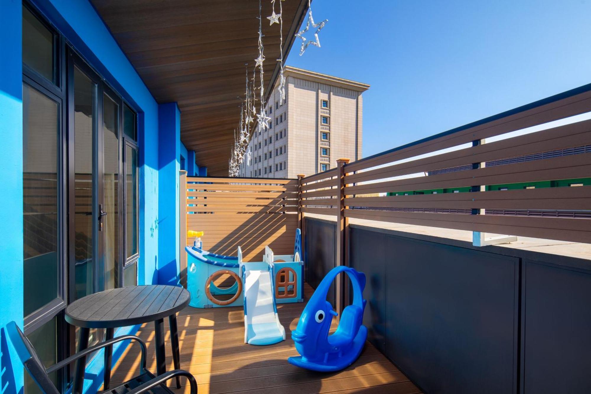 Courtyard By Marriott Shanghai International Tourism And Resorts Zone Exteriör bild