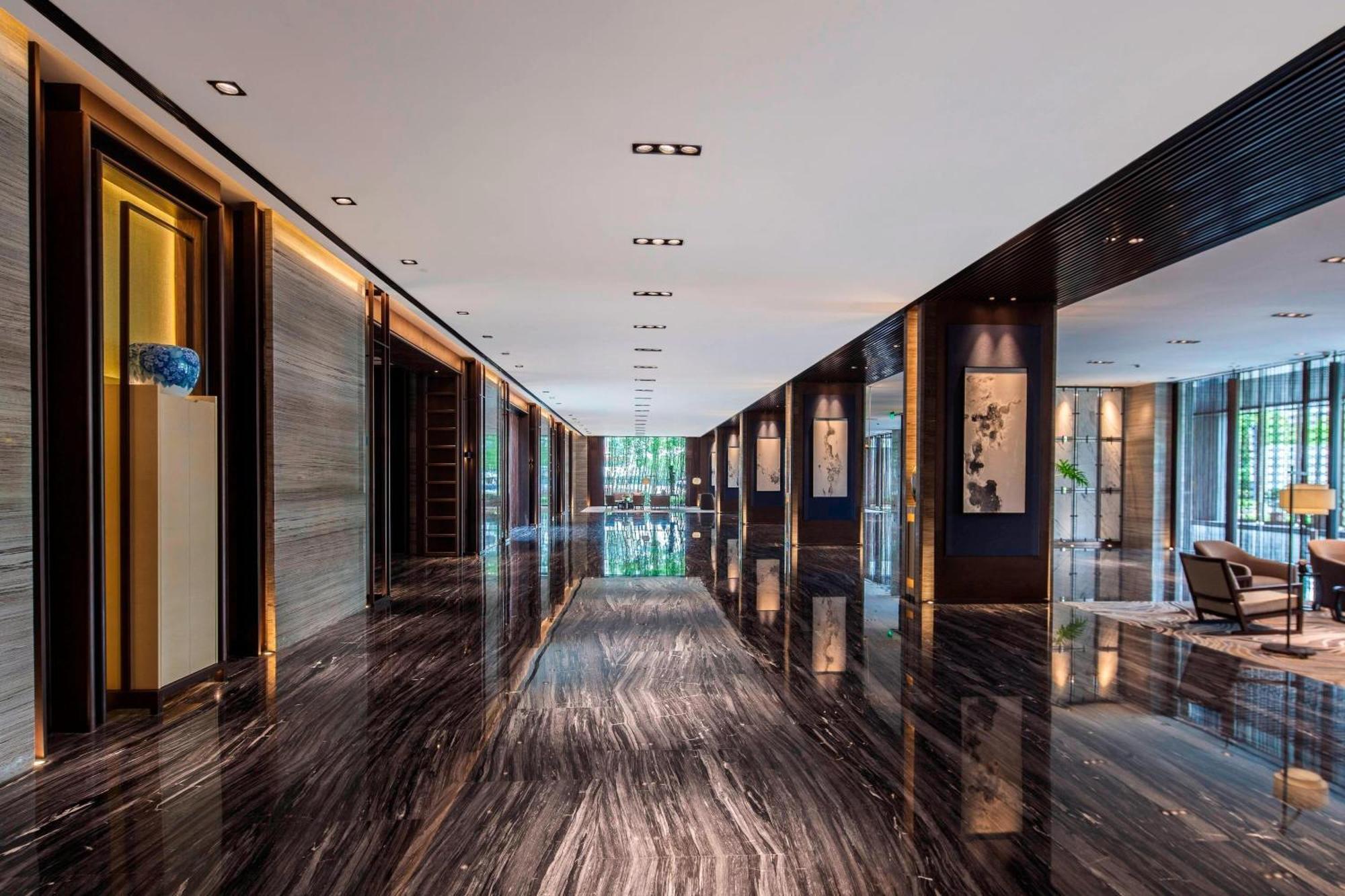 Courtyard By Marriott Shanghai International Tourism And Resorts Zone Exteriör bild