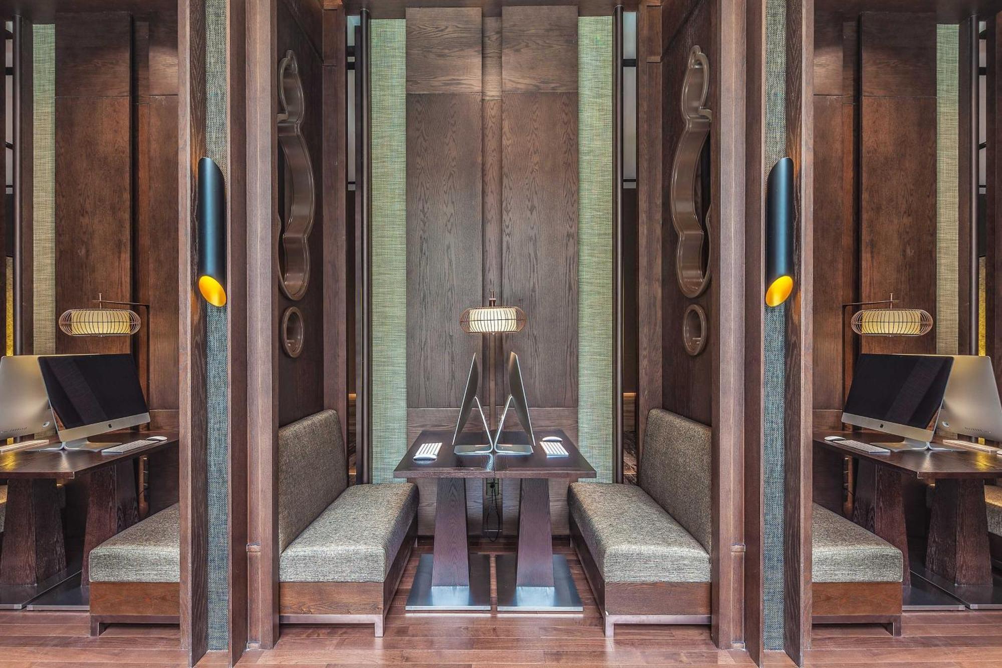 Courtyard By Marriott Shanghai International Tourism And Resorts Zone Exteriör bild