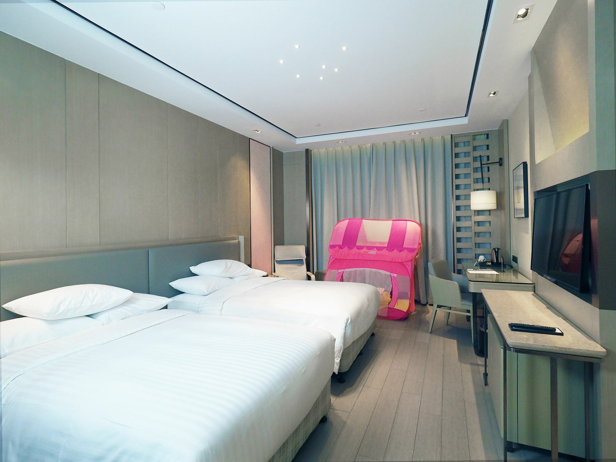 Courtyard By Marriott Shanghai International Tourism And Resorts Zone Exteriör bild